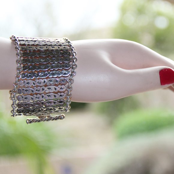 Lois Hill Jewelry - Lois Hill Sterling Silver Scroll Link Bracelet